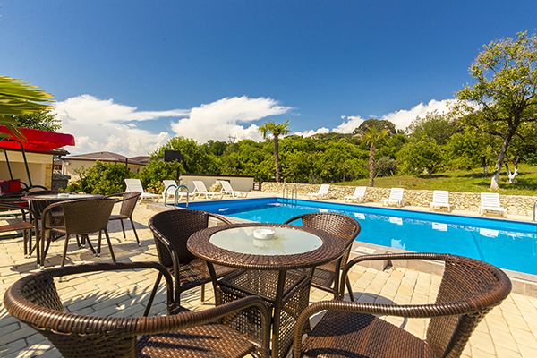 Бассейн | Парадайз, Сухумский район