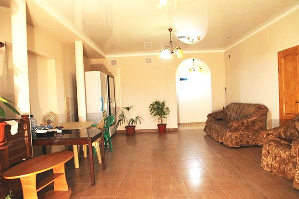 Холл | У Резо, Сухумский район