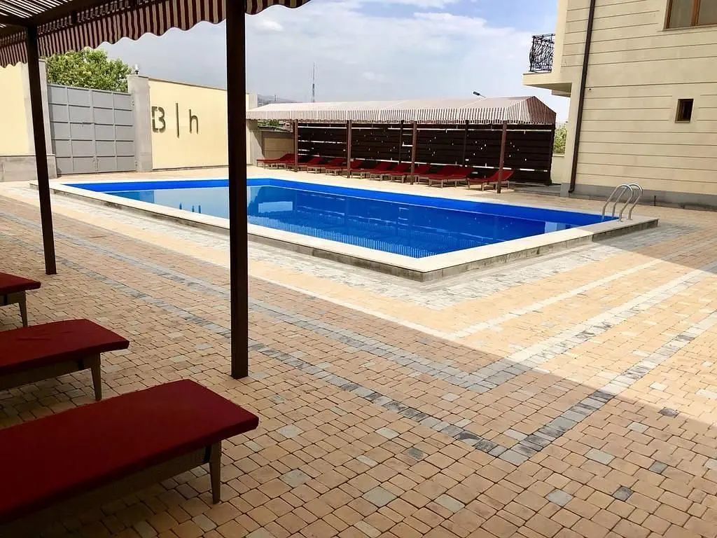 Бассейн | Bien hotel, Ереван