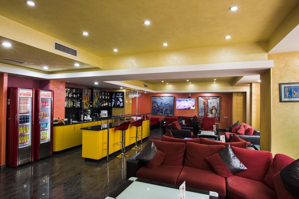 Бар | Erebuni Hotel, Ереван