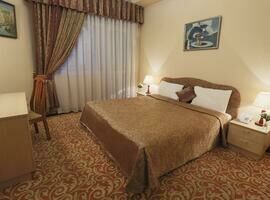 Junior Suite DBL, Отель Metropol hotel, Ереван