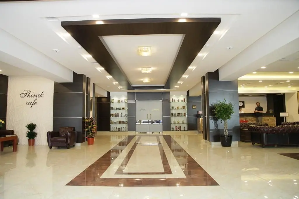 Холл | Shirak Hotel, Ереван