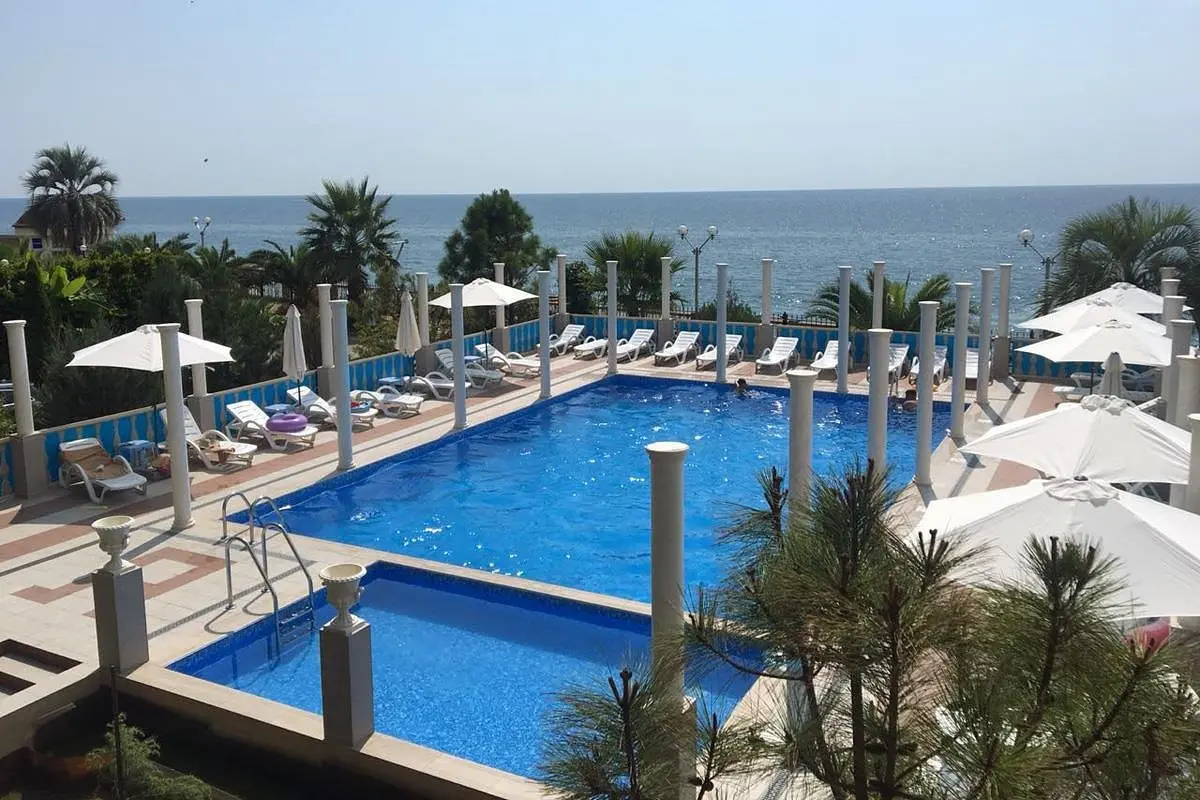 Бассейн с морской водой | Alex Resort & Spa Hotel, Гагрский район