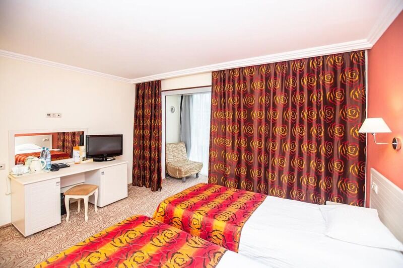 Стандартный 2-местный ПК с витражом