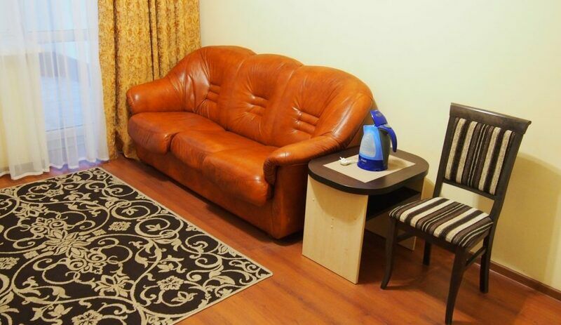 Двухкомнатный двухместный номер “Кинг Сайз” (7)