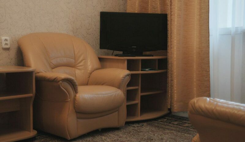 Двухкомнатный двухместный номер “Кинг Сайз” (12)