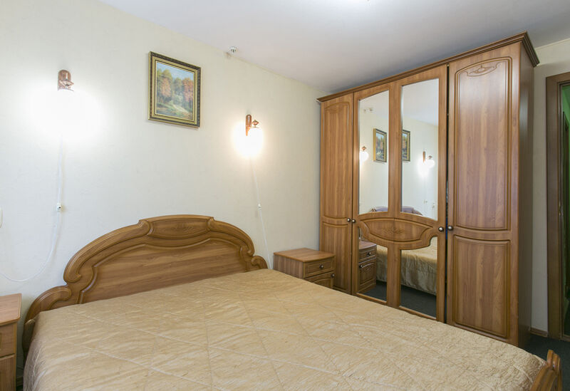 Люкс 4 -местный 2-комнатный (2)