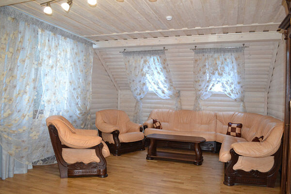 Люкс 2-местный 2-комнатный Коттедж 2-й этаж