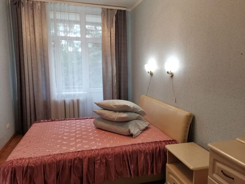 Люкс 3-местный 3-комнатный (4)