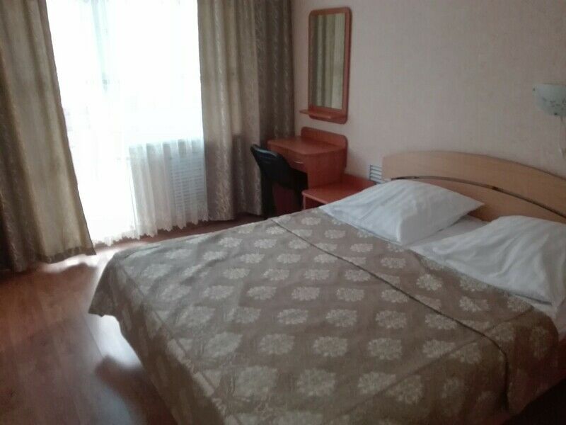 Стандартный 1-местный 2-комнатный корпус Главный