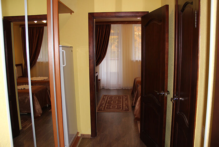 Семейный 2-местный (главный корпус)