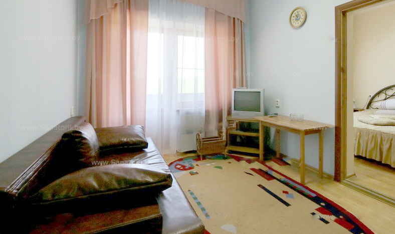 Стандарт 2-местный 2-комнатный Семейный корпус 2Б