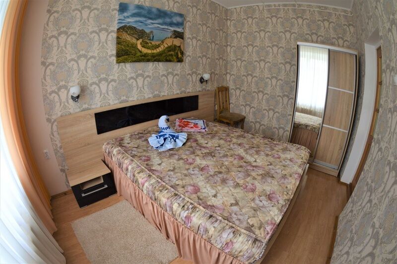 Стандартный 4-местный 2-комнатный