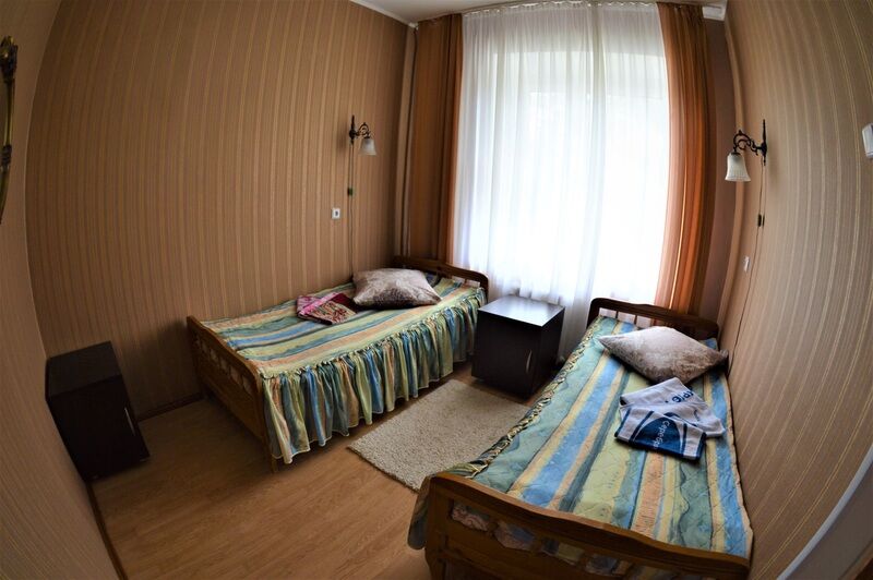 Стандартный 4-местный 2-комнатный_4