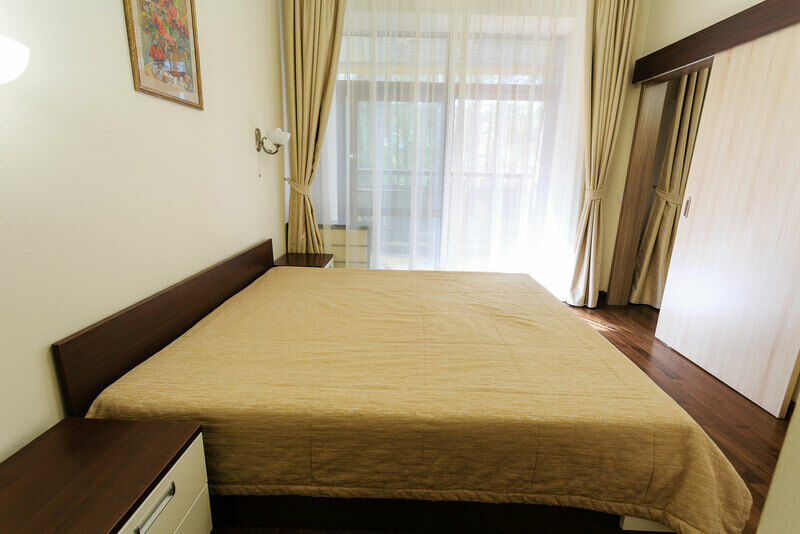 Полулюкс 2-местный 2-комнатный/Family room корпус 7