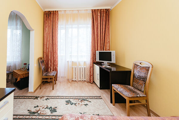 Люкс 1-местный (главный корпус) (2)