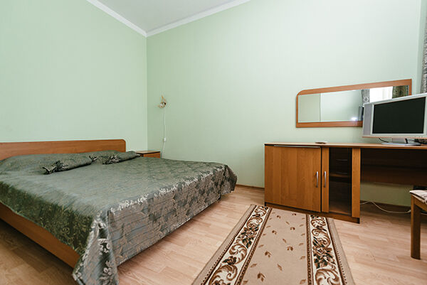 Люкс 1-местный (главный корпус) (5)