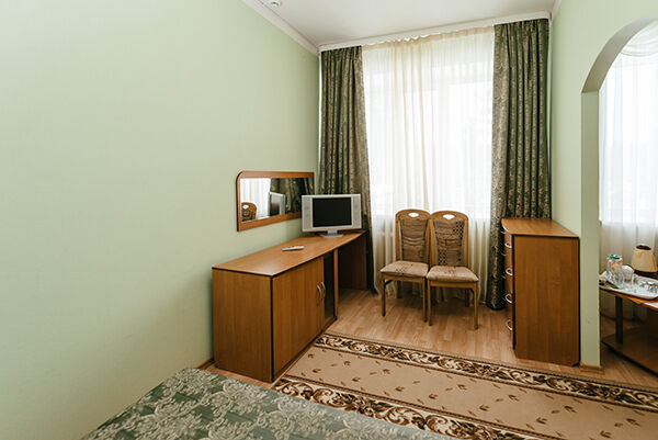 Люкс 1-местный (главный корпус) (6)