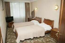 Стандарт 2-местный 1-комнатный в Основном корпусе TWIN, Отель Маяк, Иркутский район