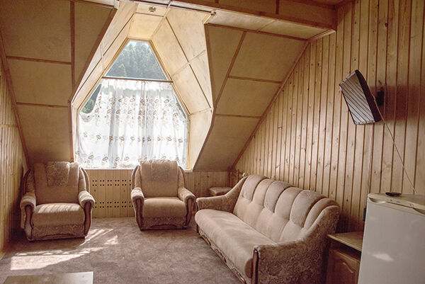 Полулюкс 2-местный 2-комнатный на 4 этаже