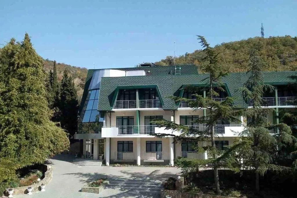 Эко-отель Алые паруса, Алушта, Крым