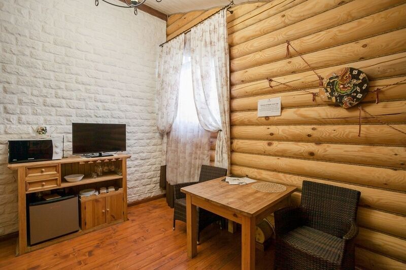 Люкс 4-местный 2-комнатный