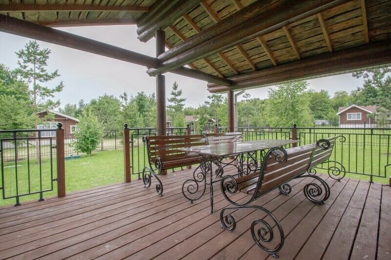 Дом 8-местный 4-комнатный