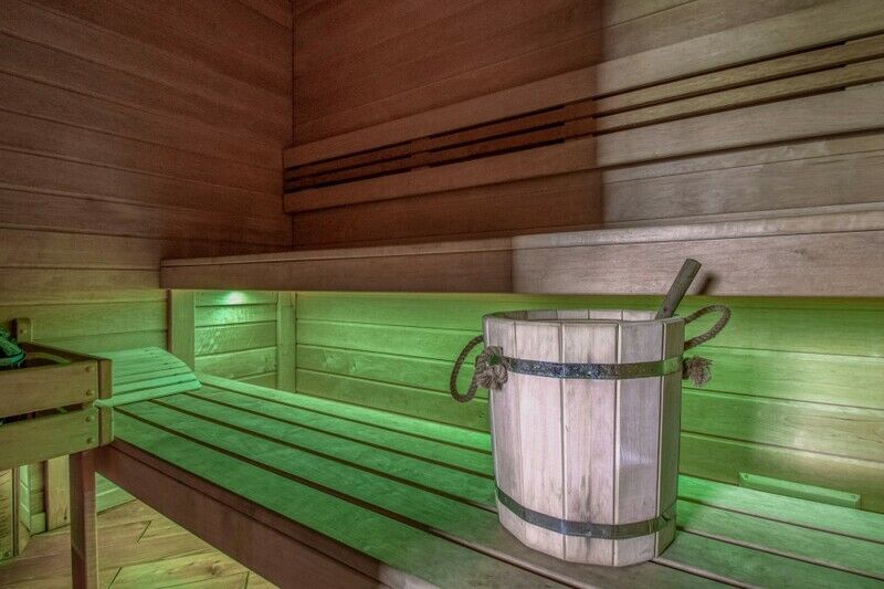 Дом 8-местный 4-комнатный