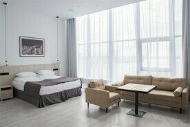 Junior Suite 3rd floor c двуспальной или двумя раздельными кроватями, Отель Piterland, Санкт-Петербург