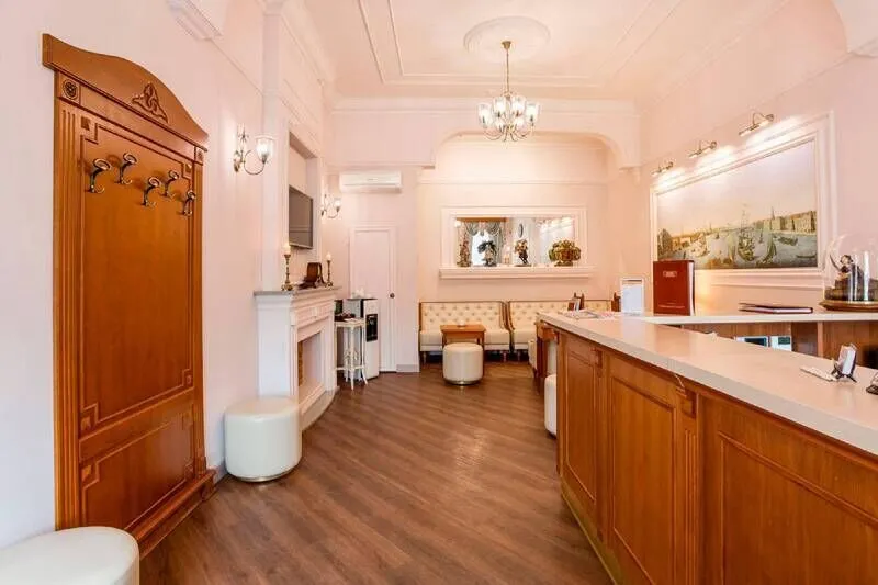 Холл отеля | Гоголь, Ленинградская область