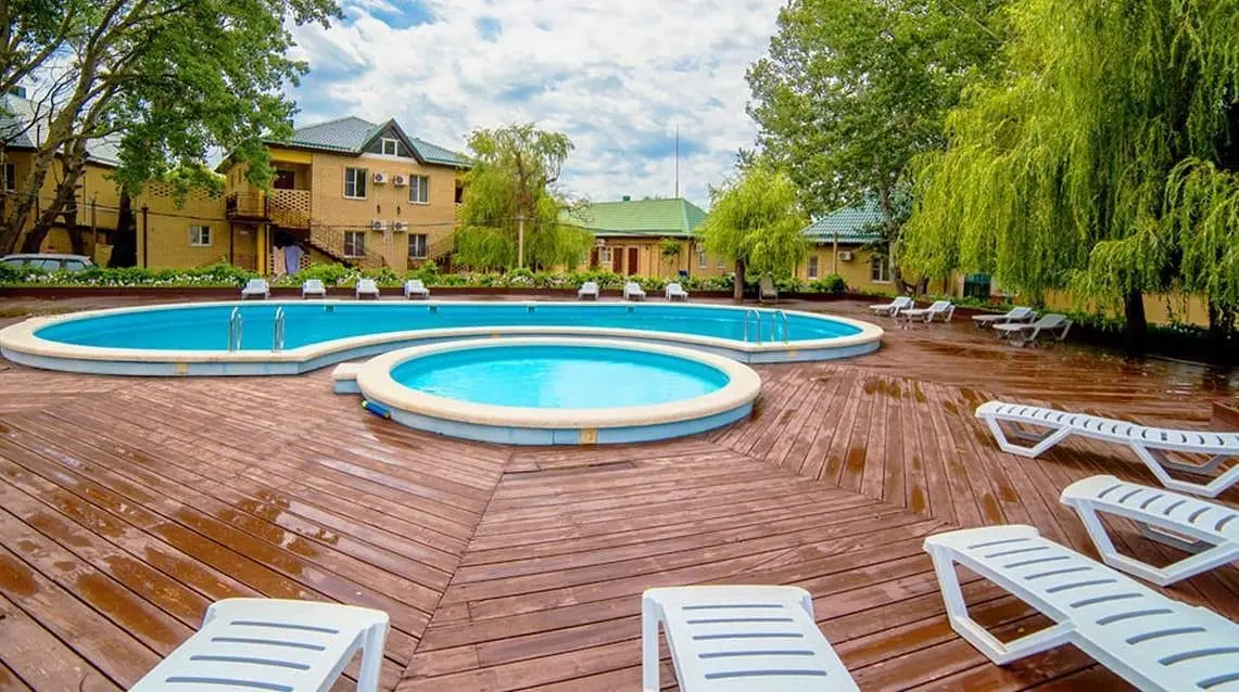 Бассейн | Pontos Family Resort Zarya, Краснодарский край