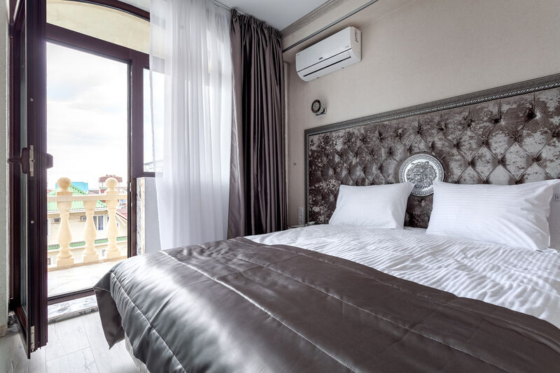 Стандарт с балконом