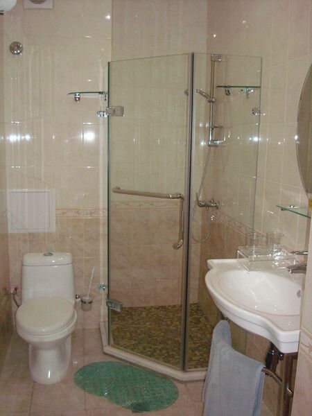 Люкс 4-местный 3-комнатный