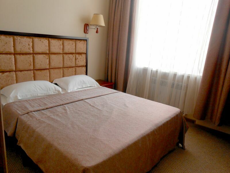 Люкс семейный 4-местный 2-комнатный