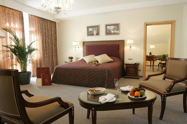 Люкс Панорамный 4-местный 3-комнатный