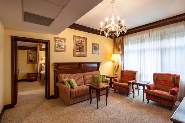 Семейный Люкс 4-местный 3-комнатный