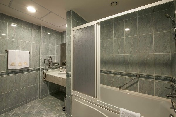 Семейный Люкс 4-местный 3-комнатный