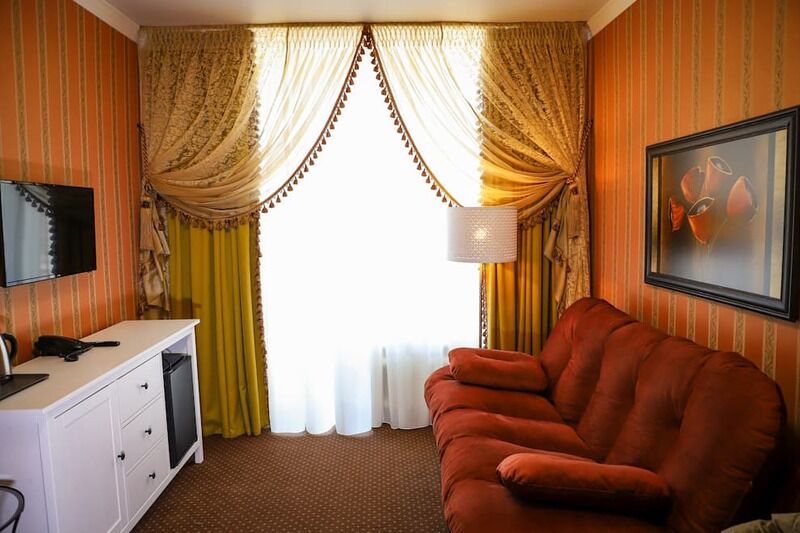 Люкс 2-местный 2-комнатный (корпус №5)