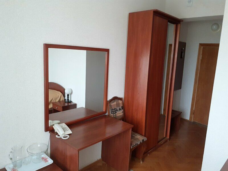 Стандартный 1-местный 1-комнатный (Юг) (3)