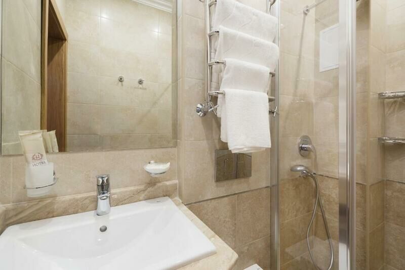 Suite 2-местный 2-комнатный без балкона корпус № 1, категория «С»