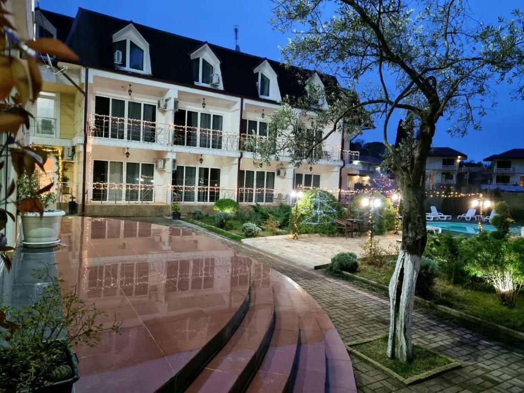 Территория | Царская аллея, Гудаутский район