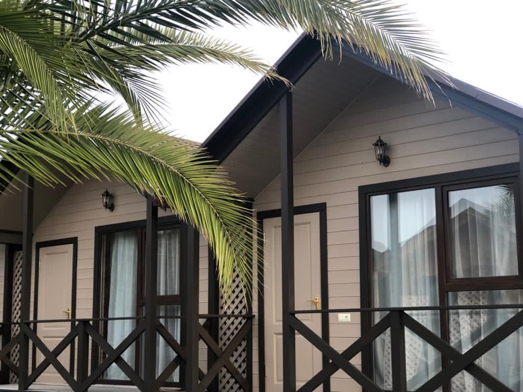 Внешний вид | Шезлонг, Гудаутский район