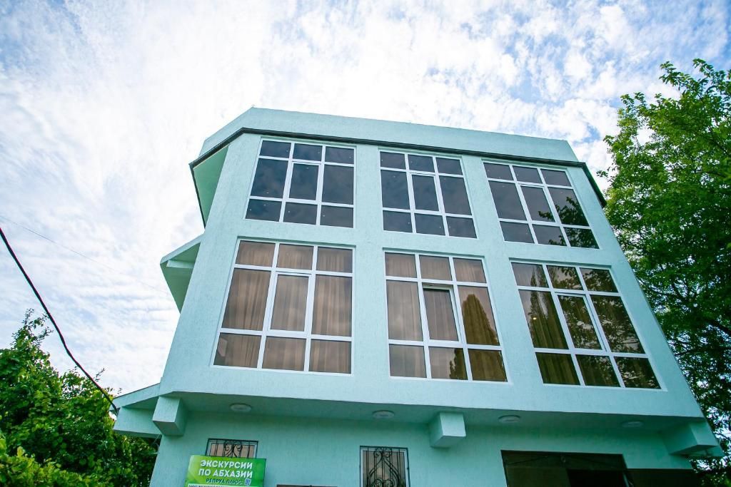 Отель SanZazila, Гудаута, Гудаутский район