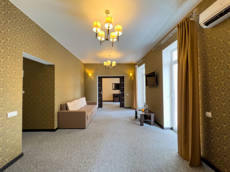 Семейный 3 комнатный