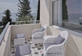 Junior Suite 2-местный 1-комнатный с террасой Sea view, Отель Garden Resort Gagra, Гагра