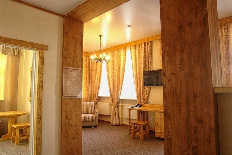 Люкс 2-местный 2-комнатный (Фирменный)