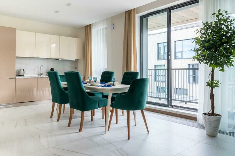 Люкс 4-местный (с 2 спальнями)