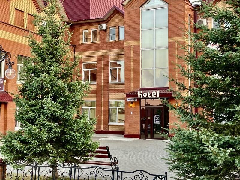 Бутик-отель Статлер (бывш. «Прага»), Бийск, Алтайский край