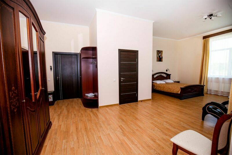 Джуниор сюит 2-местный 1-комнатный (3 звезды)