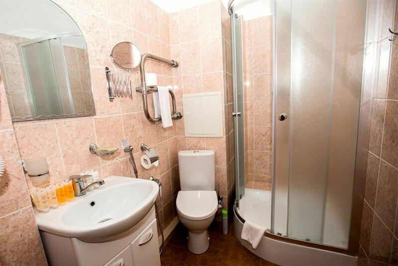 Джуниор сюит 2-местный 1-комнатный (3 звезды)